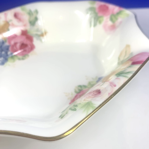 Mikasa 'Rosemead' serving dish gold rim