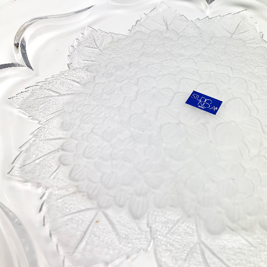 Frosted flower pattern on Mikasa glass platter