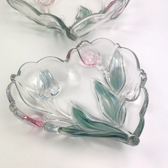 Pair of Mikasa 'Tivoli' small heart shaped glass bowl