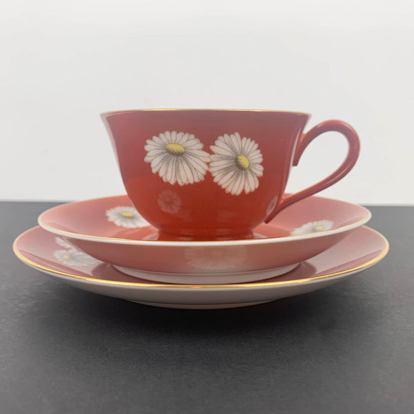 Noritake 1950's red coffee or tea trio with white daisy pattern