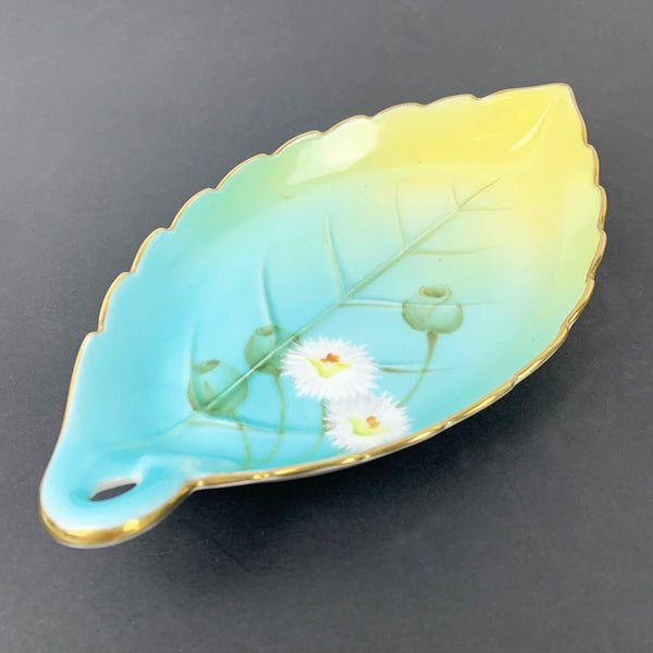 Noritake 1930s Gumnut leaf tray with gold rim