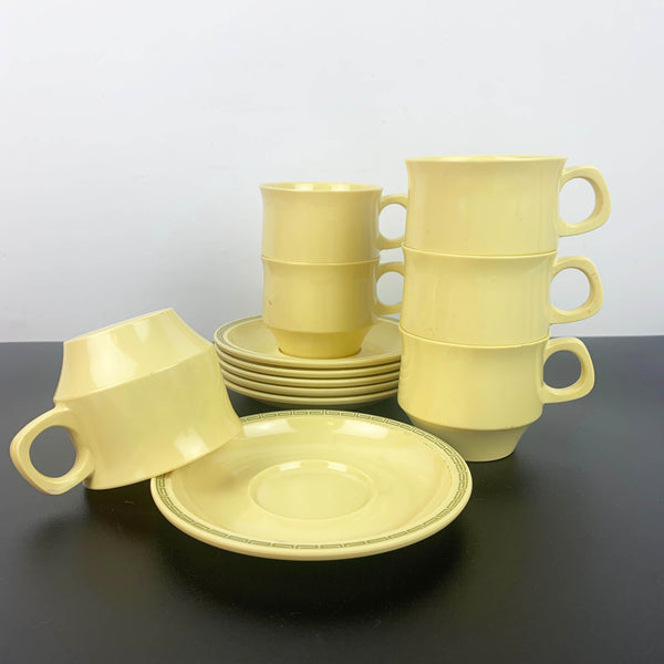 Nylex melamine cup and saucer in yellow - Set of 6