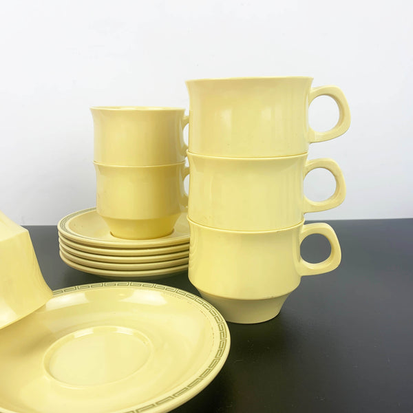 Nylex melamine cup and saucer in yellow - Set of 6