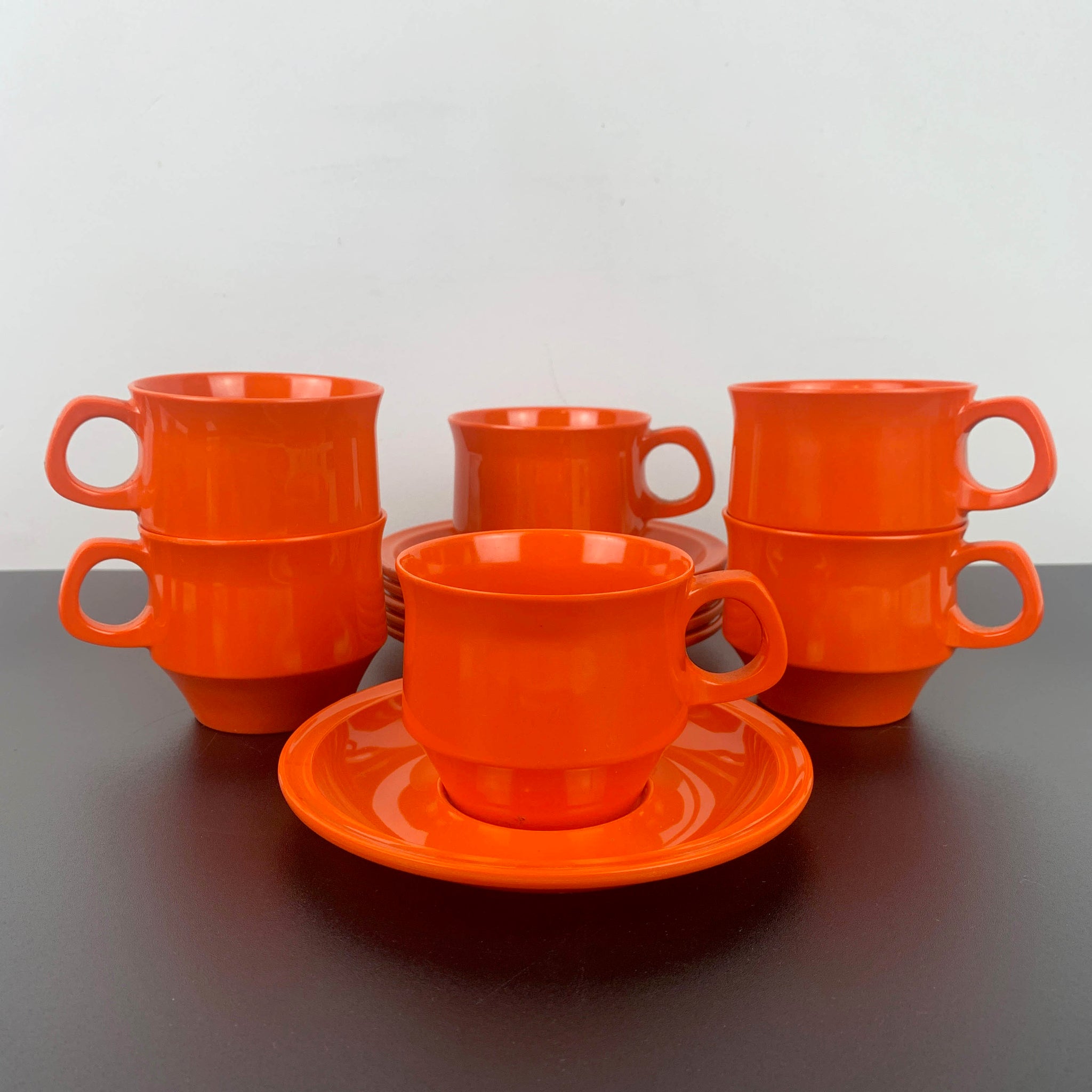 Nylex Australia orange melamine cup and saucer - Set of 6