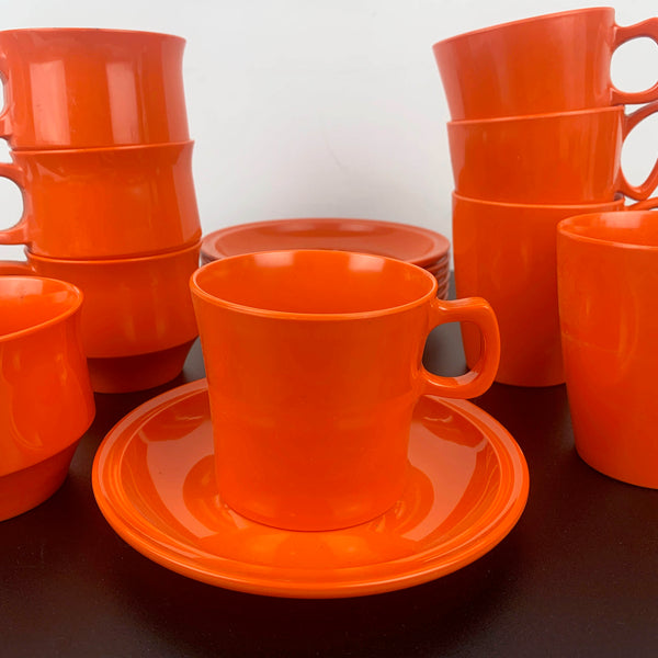 Nylex Australia orange melamine cups, mugs and saucers collection