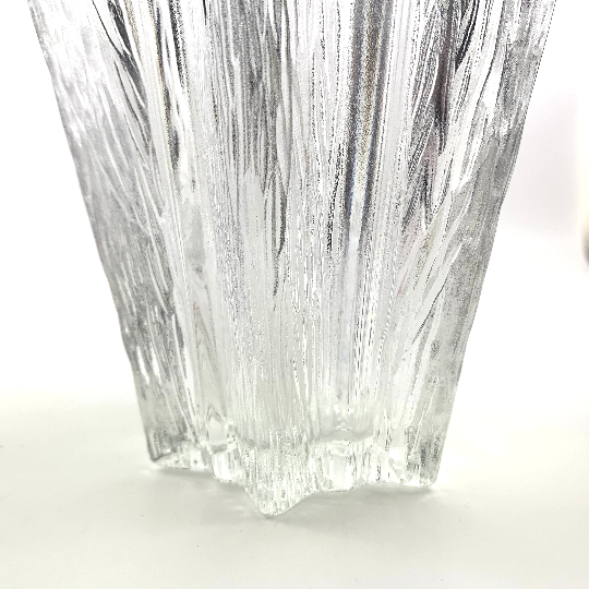 Pierre D'Avesn Art Deco textured glass vase