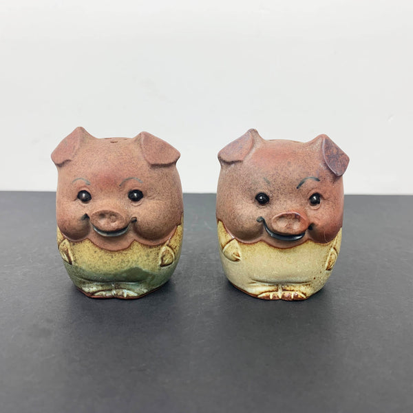 Gempo 1970's Pig salt and pepper shakers