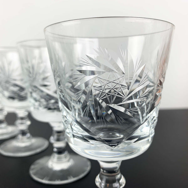 Small crystal stemmed glass with intricate pinwheel pattern - Set of 6