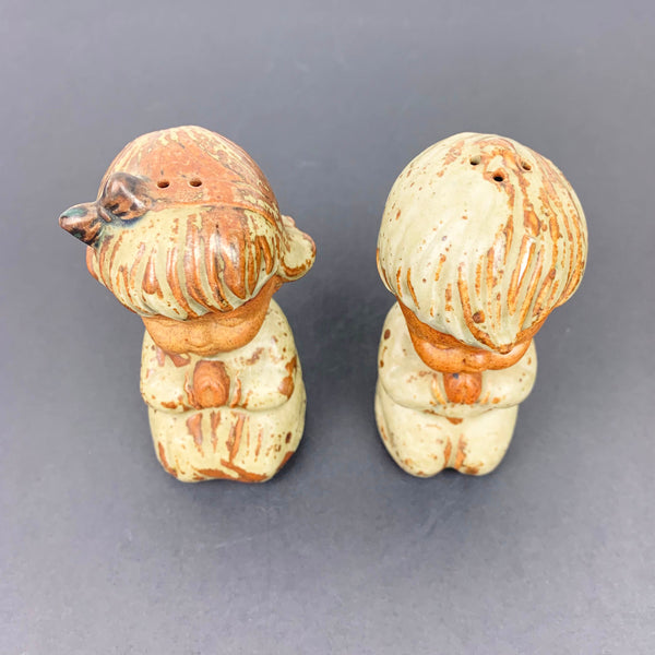 Praying children salt and pepper shakers top holes