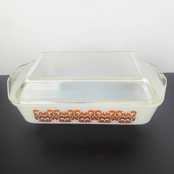 Pyrex (Australia) Island Dreaming lidded casserole