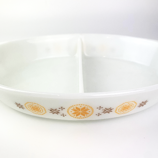 Pyrex (USA) Town and Country Divided Dish