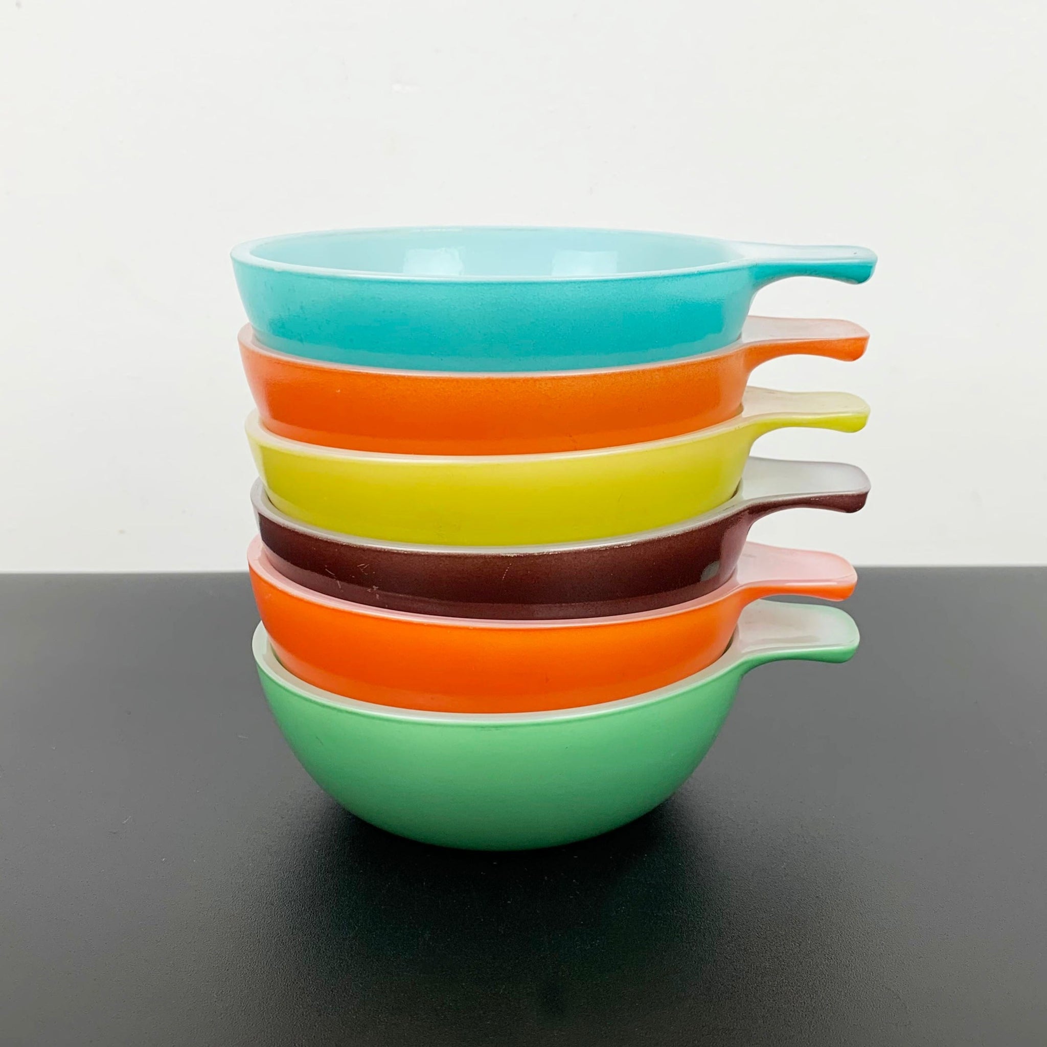 Pyrex (Australia) coloured ramekins - Set of 6