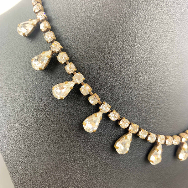 Rhinestone teardrop short evening necklace