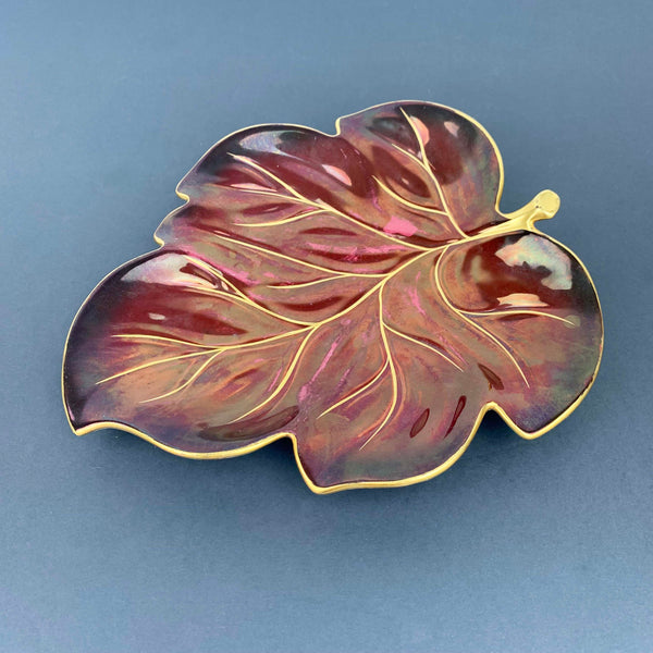 Carlton Ware 'Rouge Royale' leaf dish