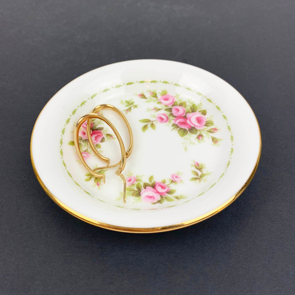 Royal Albert 'Flower of the Month' Roses collectible pin dish