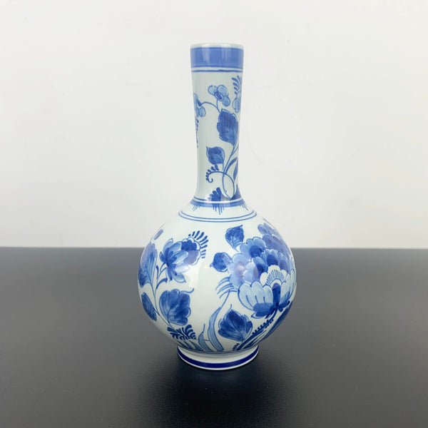 Koninklijke Porceleyne Fles (Royal Delft) bud vase