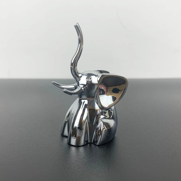 Silver miniature elephant ornament