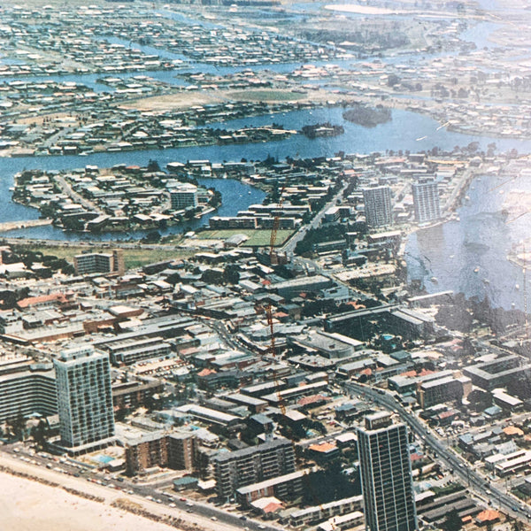 Retro 1970's Surfers Paradise aerial view plastic serving tray