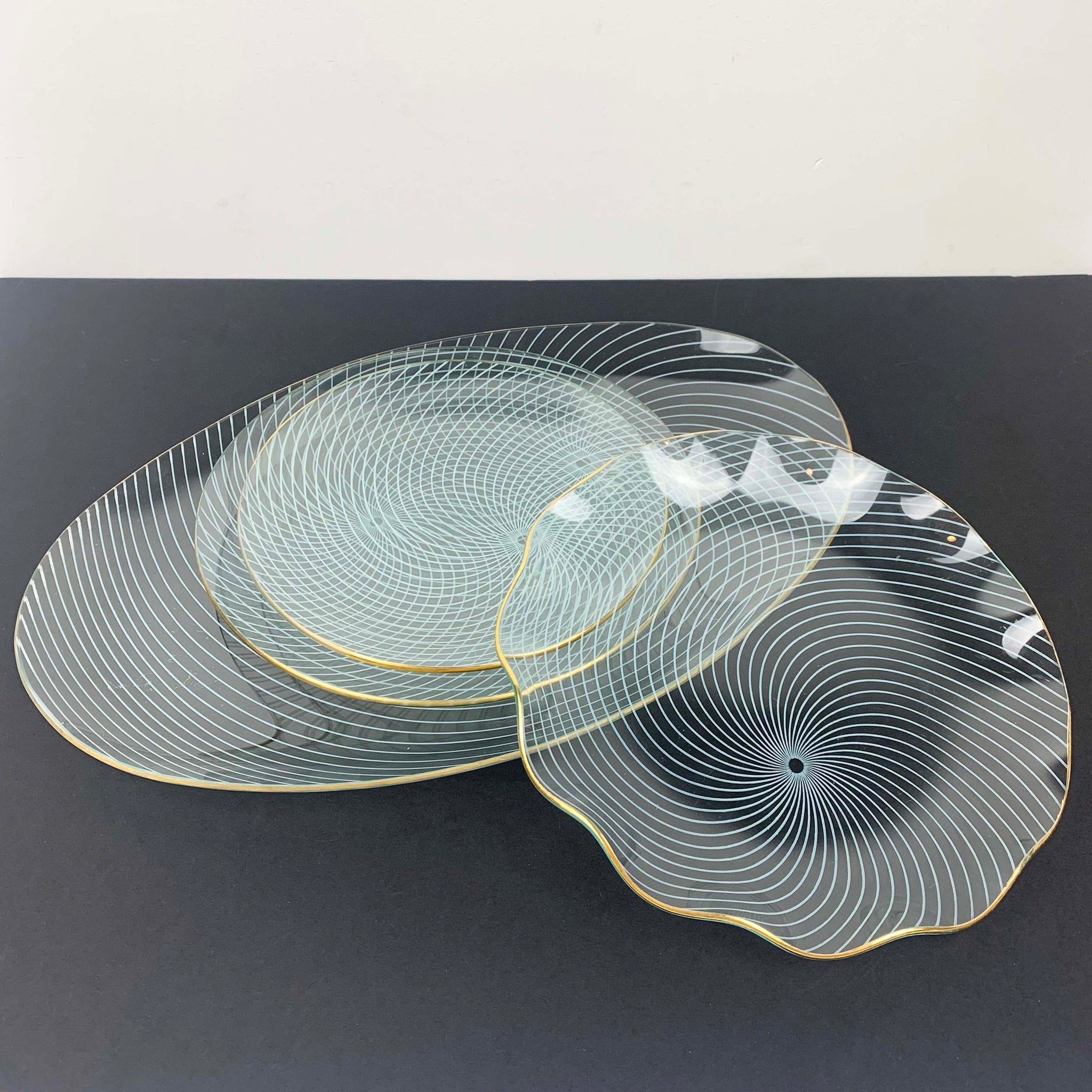 Chance Bros. 'Swirl' 1950's plate collection