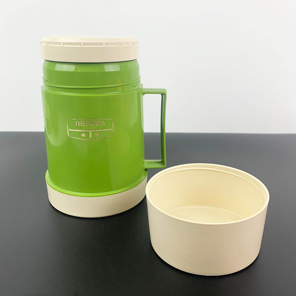 Wide mouth green Thermos (UK) with handle