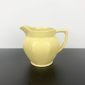 Barker Brothers Tudor Ware 'Primrosa' yellow gravy and sauce jug