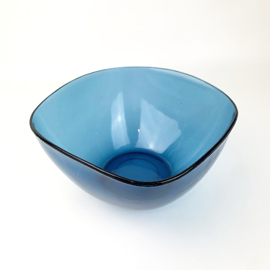 Vereco (Duralex) large blue bowl