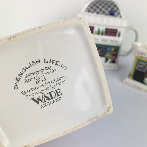 Wade Ceramics 'English Life' makers mark