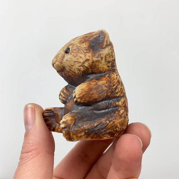 Miniature wombat 1970's pottery figurine