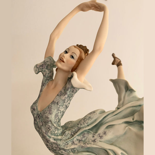 Guiseppe Armani Rare Figurine Grand Jete Flying Ballerina 503P